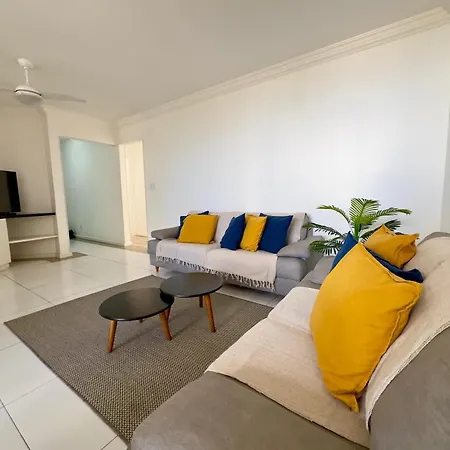 Cabo Frio - Conforto pra 8 PS, Praia e Natureza a sua porta, com WiFi e Garagem!-3
